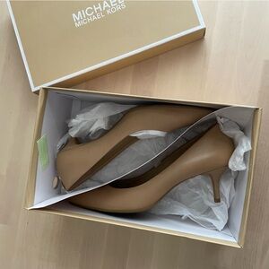 Michael Kors nude kitten heels